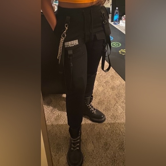 Dolls Kill - Club Exx - Black Cargo Bondage Joggers - Picture 5 of 16